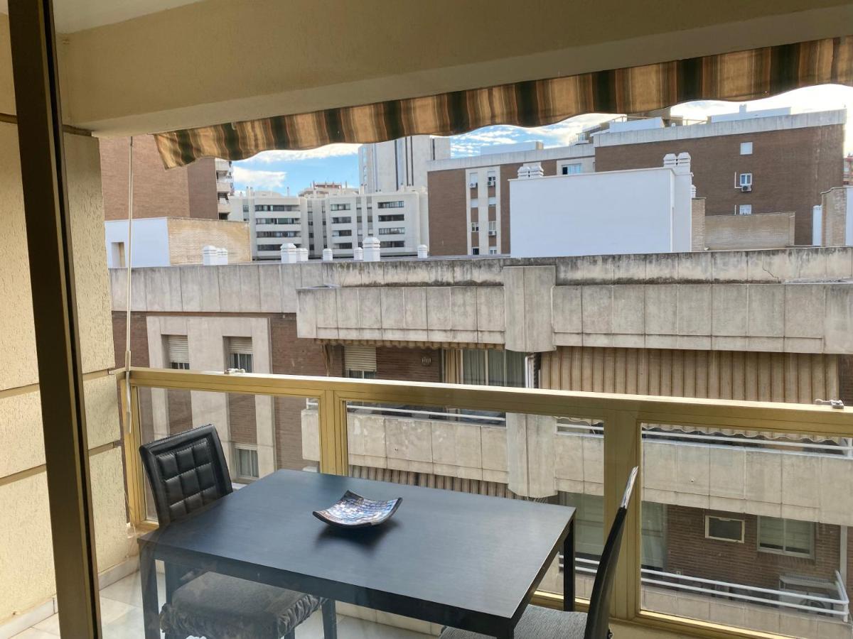 Quarto em Acomodações Particulares Centro Privada En Compartidos Málaga