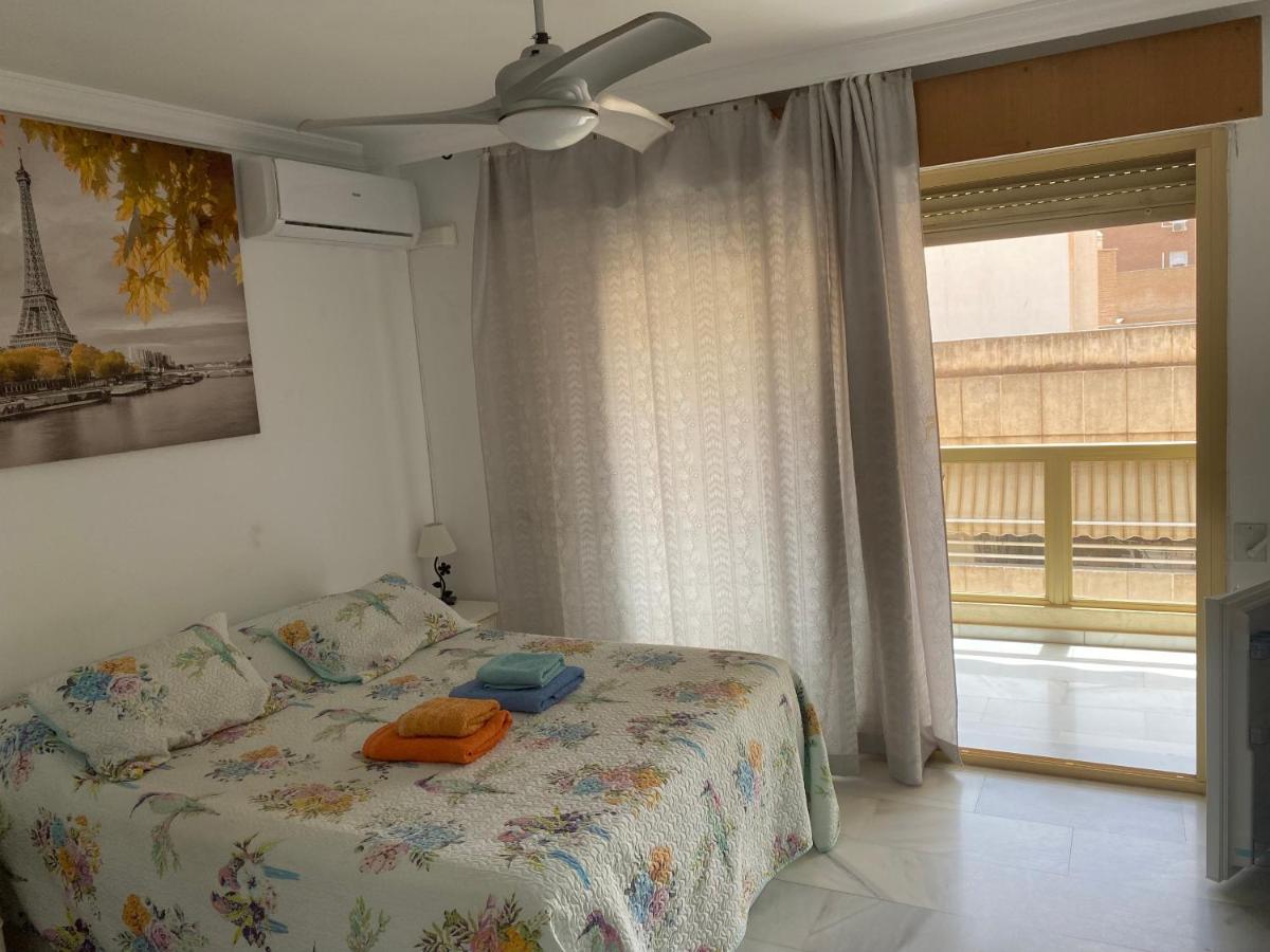 Quarto em Acomodações Particulares Centro Privada En Compartidos Málaga