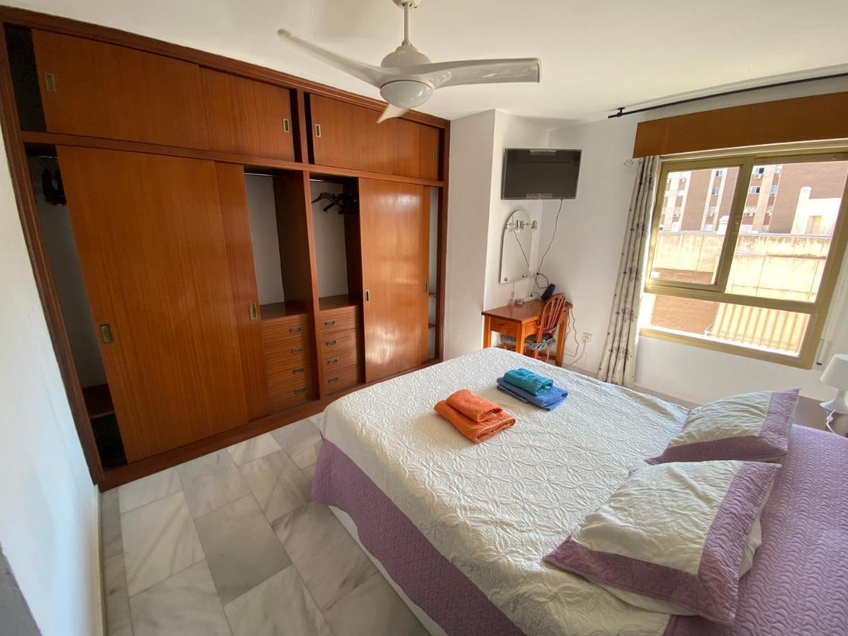 Quarto em Acomodações Particulares Centro Privada En Compartidos Málaga