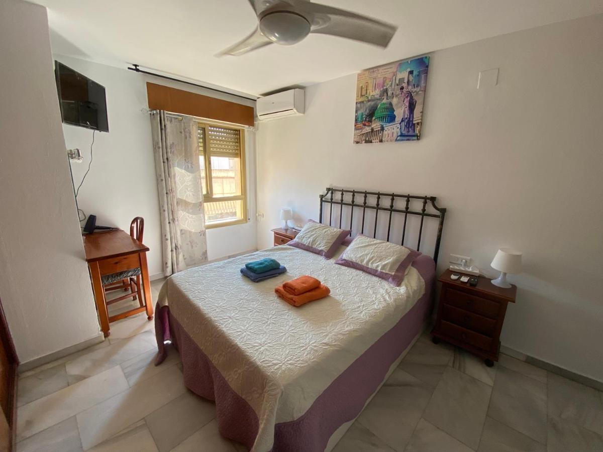 Quarto em Acomodações Particulares Centro Privada En Compartidos Málaga