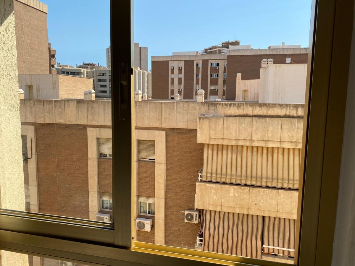 Quarto em Acomodações Particulares Centro Privada En Compartidos Málaga
